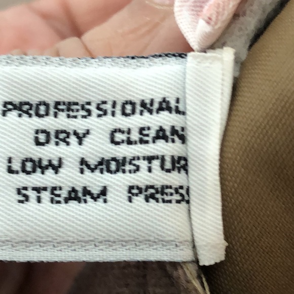 VINTAGE Briggs Women's Tan Back Slit Lined Skirt 100% Wool 14 PLUS SIZE - Picture 7 of 8